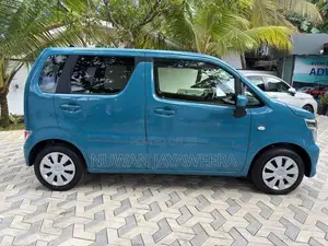 Suzuki Wagon R FX 2024