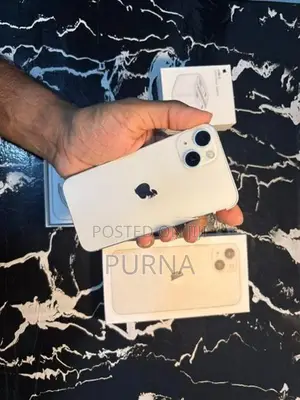 Apple iPhone 13 (Used)