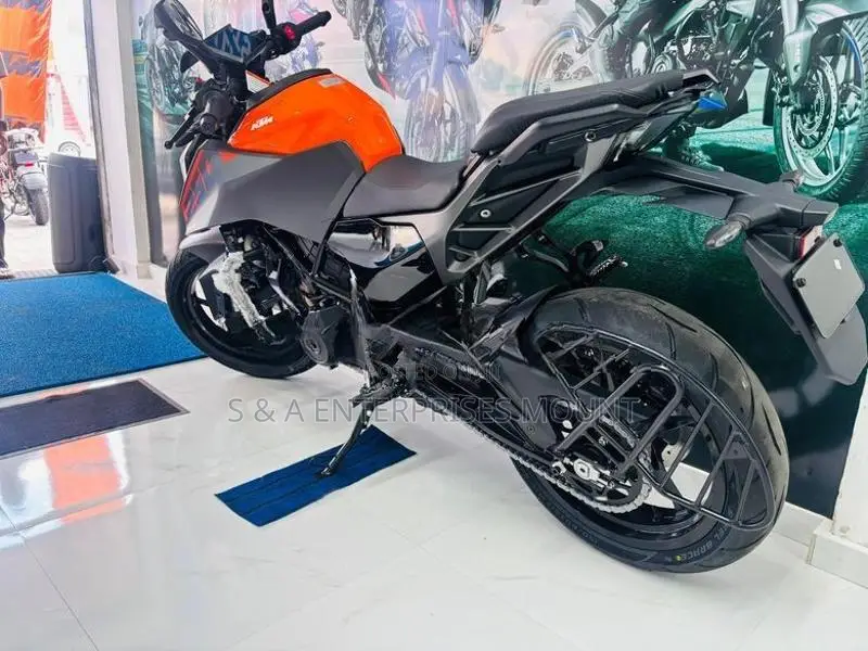 KTM Duke 250 2026