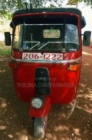 Bajaj RE 1999