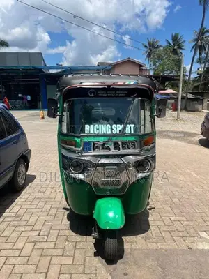 Bajaj RE 2014