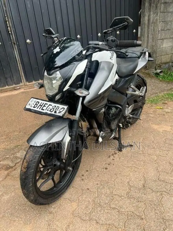 Bajaj Pulsar NS200 2018