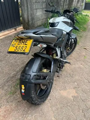 Bajaj Pulsar NS200 2018
