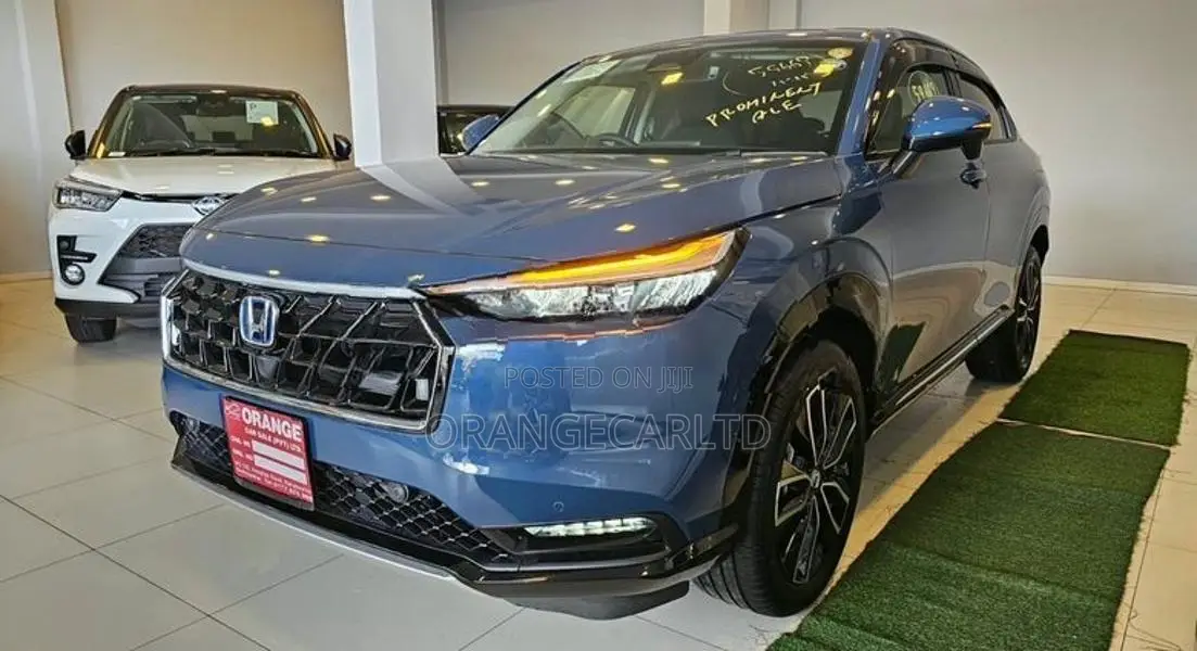 Honda Vezel Z Grade Apple play 2025