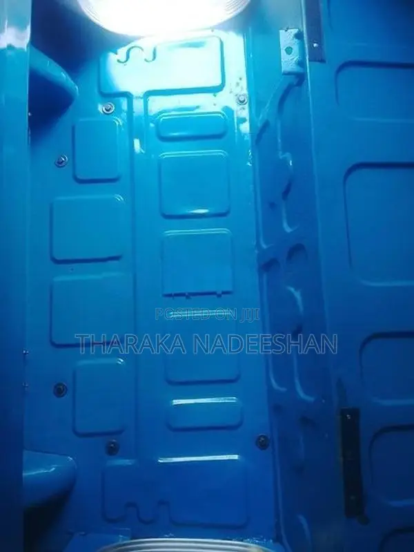 Bajaj RE 2015