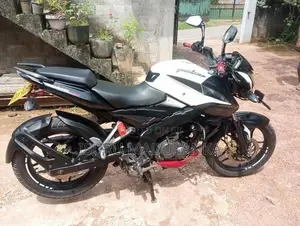 Bajaj Pulsar N160 2020