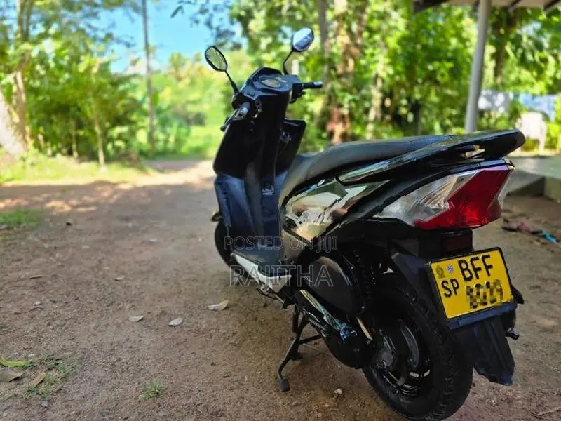 Honda Dio 2017