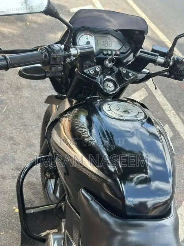 Bajaj Pulsar 150 2012