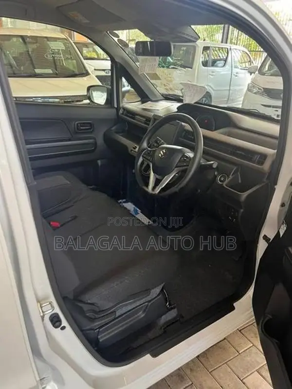Suzuki Wagon R FX Hybrid 2025