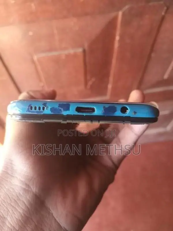 Samsung Galaxy A50 (Used)