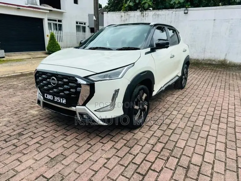 Nissan Magnite Tekna Plus 2025