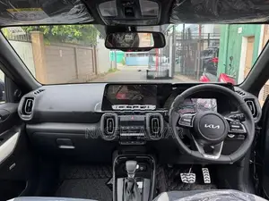 Kia Sonet GTX Plus Gravty Grey 2026