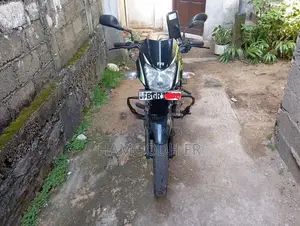 TVS Metro 2018