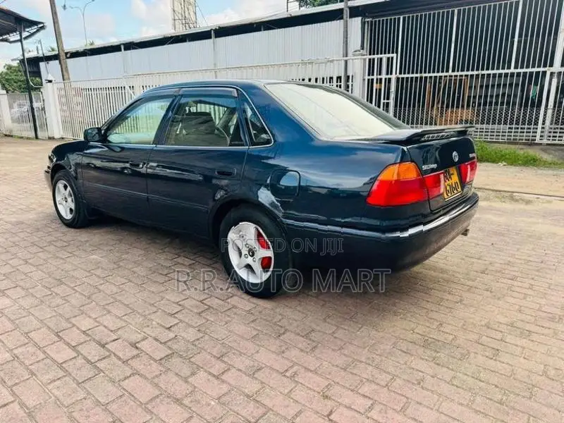 Toyota Sprinter SE Vintage 1999