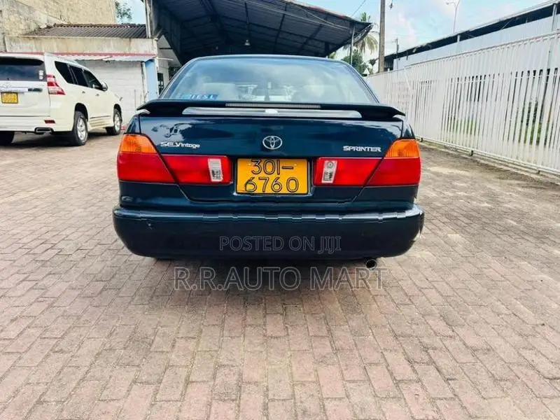 Toyota Sprinter SE Vintage 1999