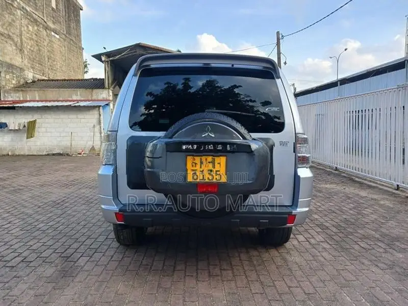 Mitsubishi Montero Diesel 2010