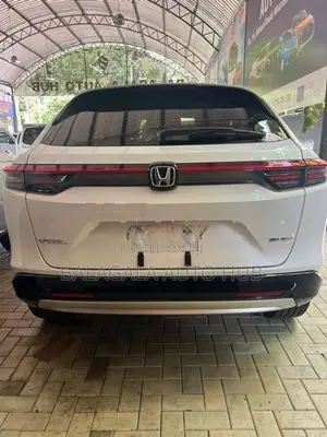Honda Vezel Z Premium 2025
