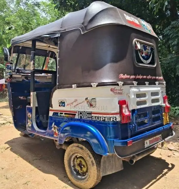 Bajaj RE 2007
