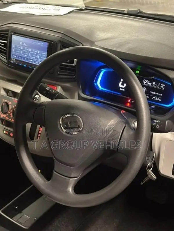 Daihatsu Mira X LIMITED 2025