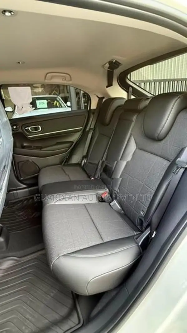 Honda Vezel Z PREMIUM 2026