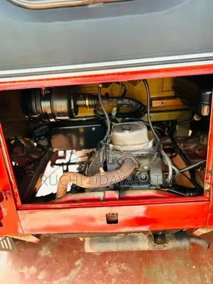Bajaj RE 2015