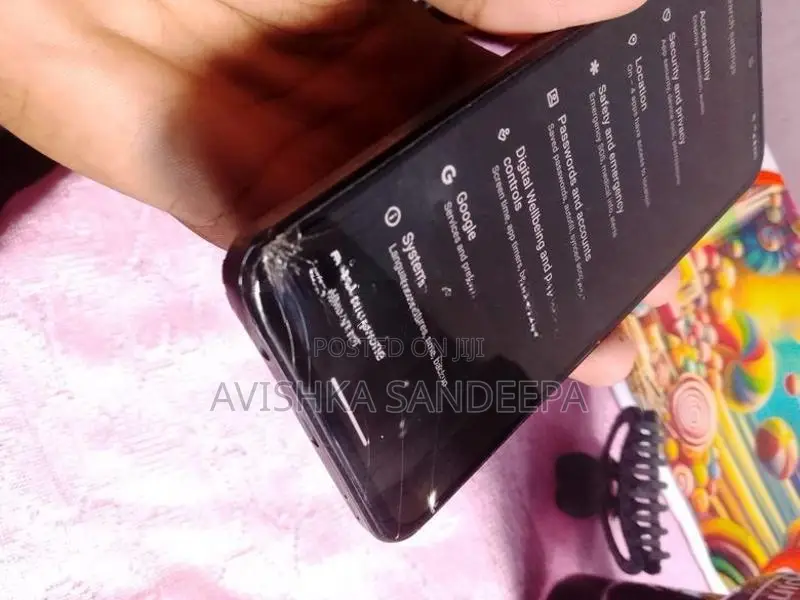 HMD Crest Max (Used)