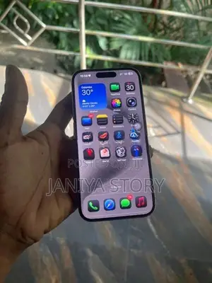 Apple iPhone 15 Pro (Used)