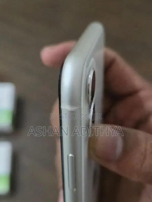Apple iPhone 11 (Used)