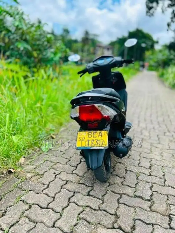 Honda Dio 2017