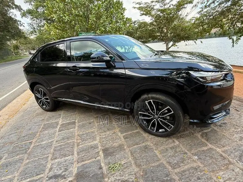 Honda Vezel Z 2025