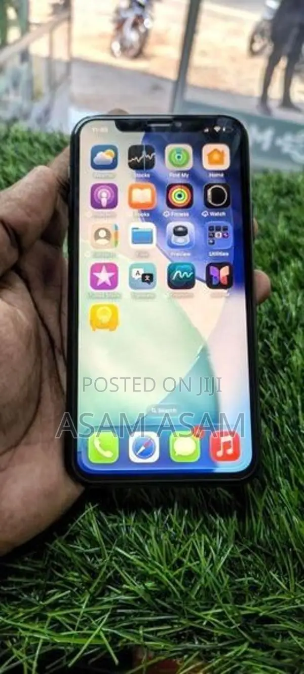 Apple iPhone 11 Pro (Used)
