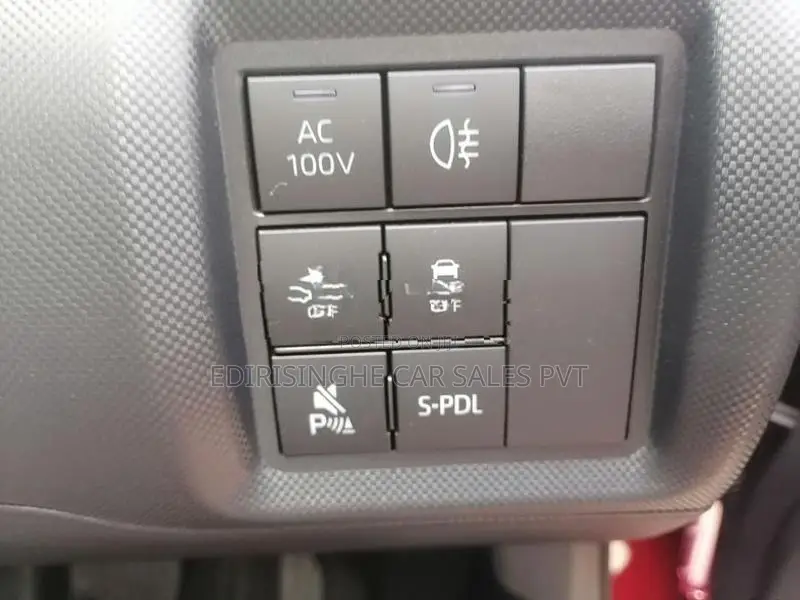 Toyota Raize 1200cc Hybrid 2026