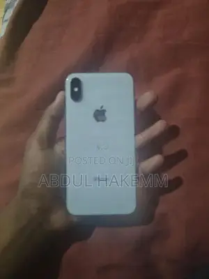 Apple iPhone X (Used)