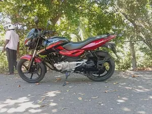 Bajaj Pulsar 150 2015