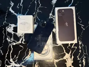 Apple iPhone 13 (Used)