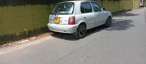 Nissan March K11 2001