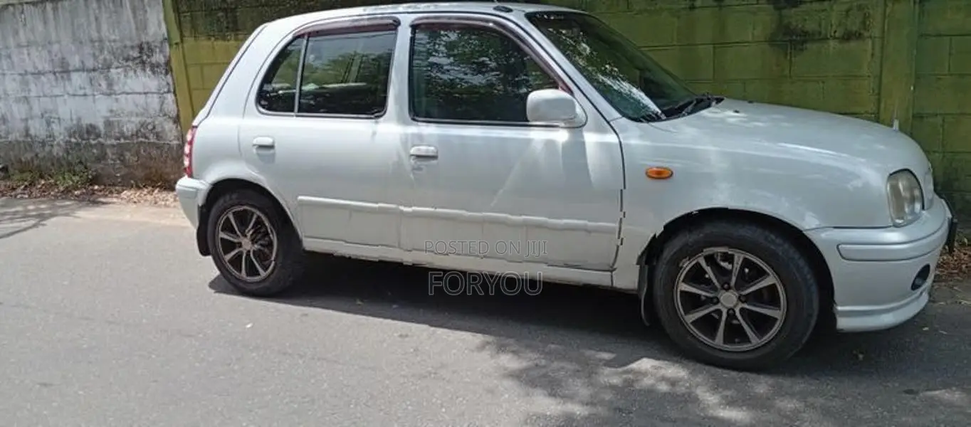 Nissan March K11 2001