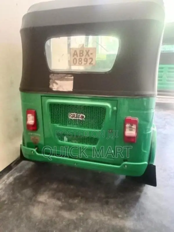 Bajaj RE 2026