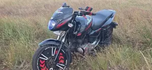 Bajaj Pulsar 150 2017