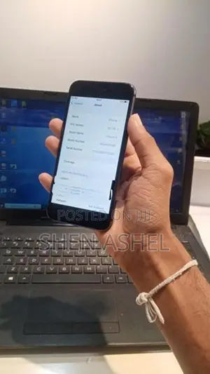 Apple iPhone 8 (Used)