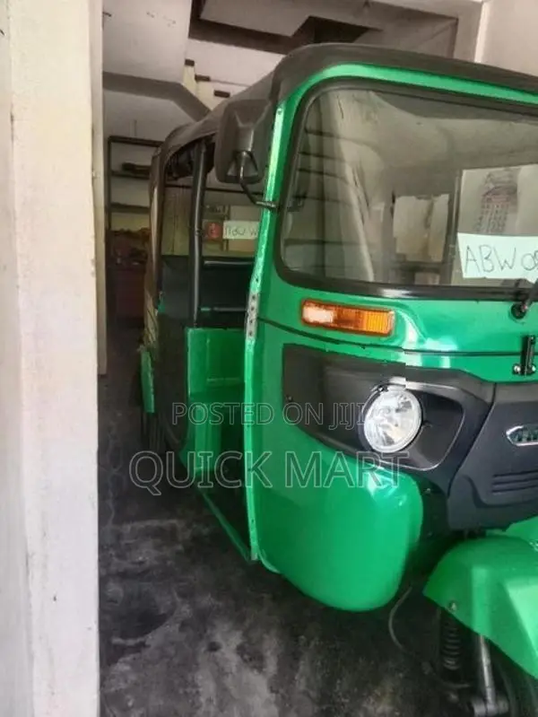 Bajaj RE 2026