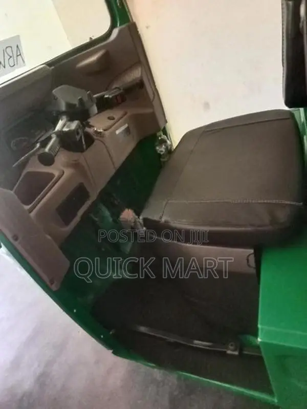 Bajaj RE 2026