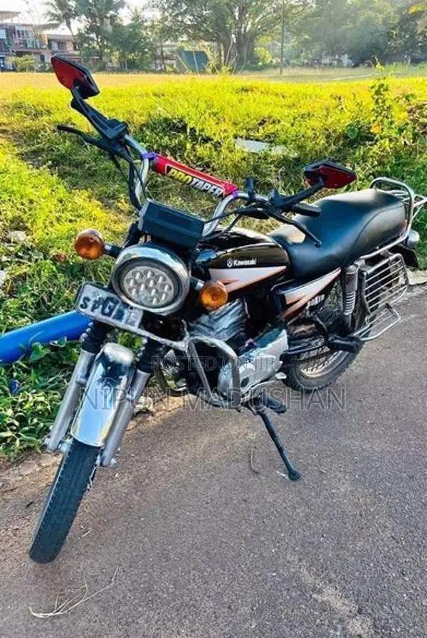 Bajaj Boxer 2004