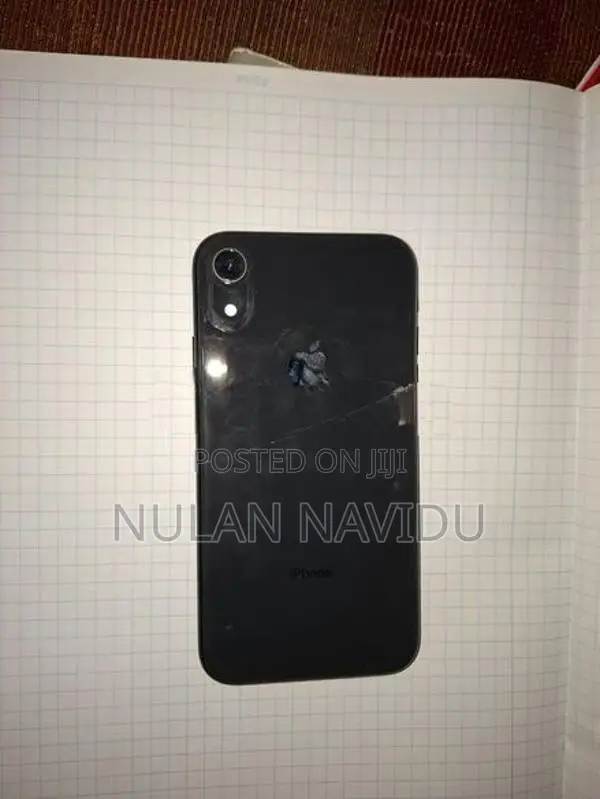 Apple iPhone XR (Used)