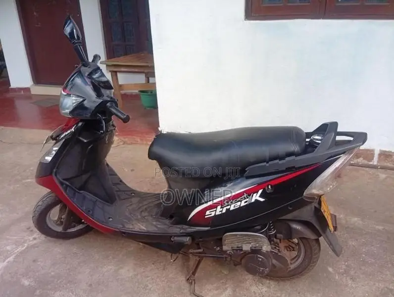 TVS Streak 2012