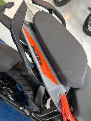 KTM Duke 160 2026