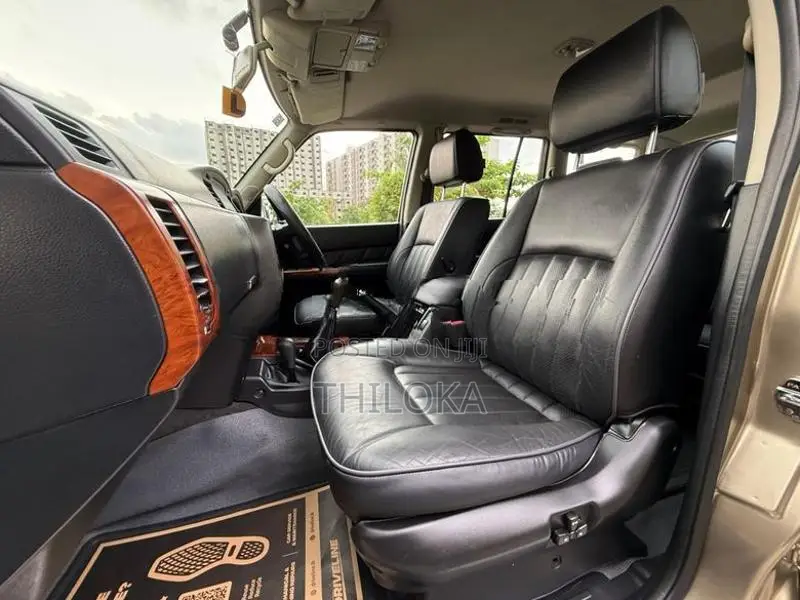 Nissan Patrol TD42 Diesal Inline 6 2014