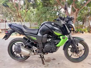 Yamaha FZ S FZ-S2 2010