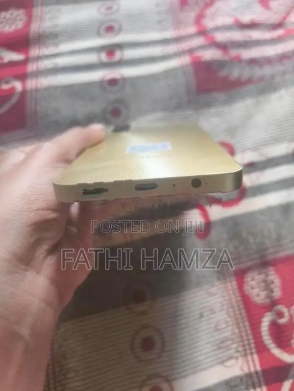 Samsung Galaxy A06 (Used)