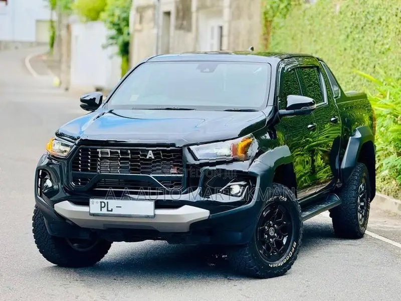 Toyota Hilux GR Sport 2024